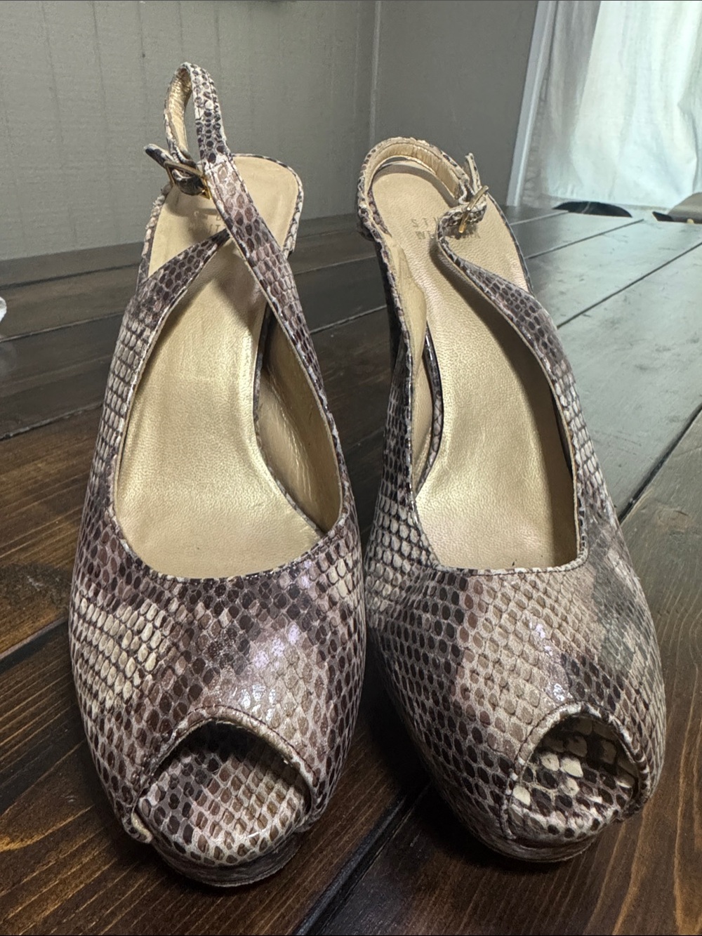 Stuart Weitzman Brown Snake-Print leather Peep Toe Slingback Heels 9